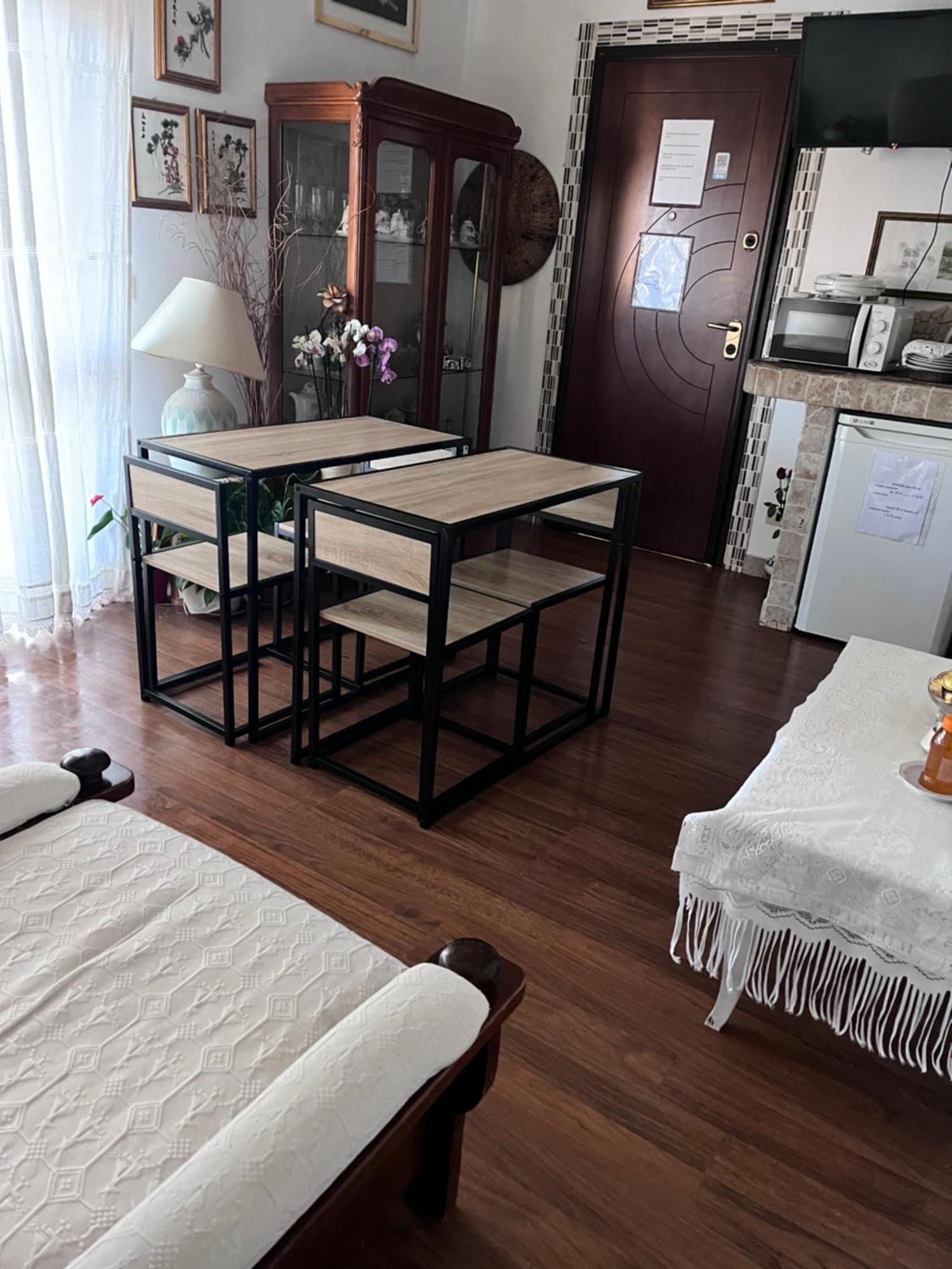 Da Adriana Guesthouse سانتا تيريزا غالّورا المظهر الخارجي الصورة