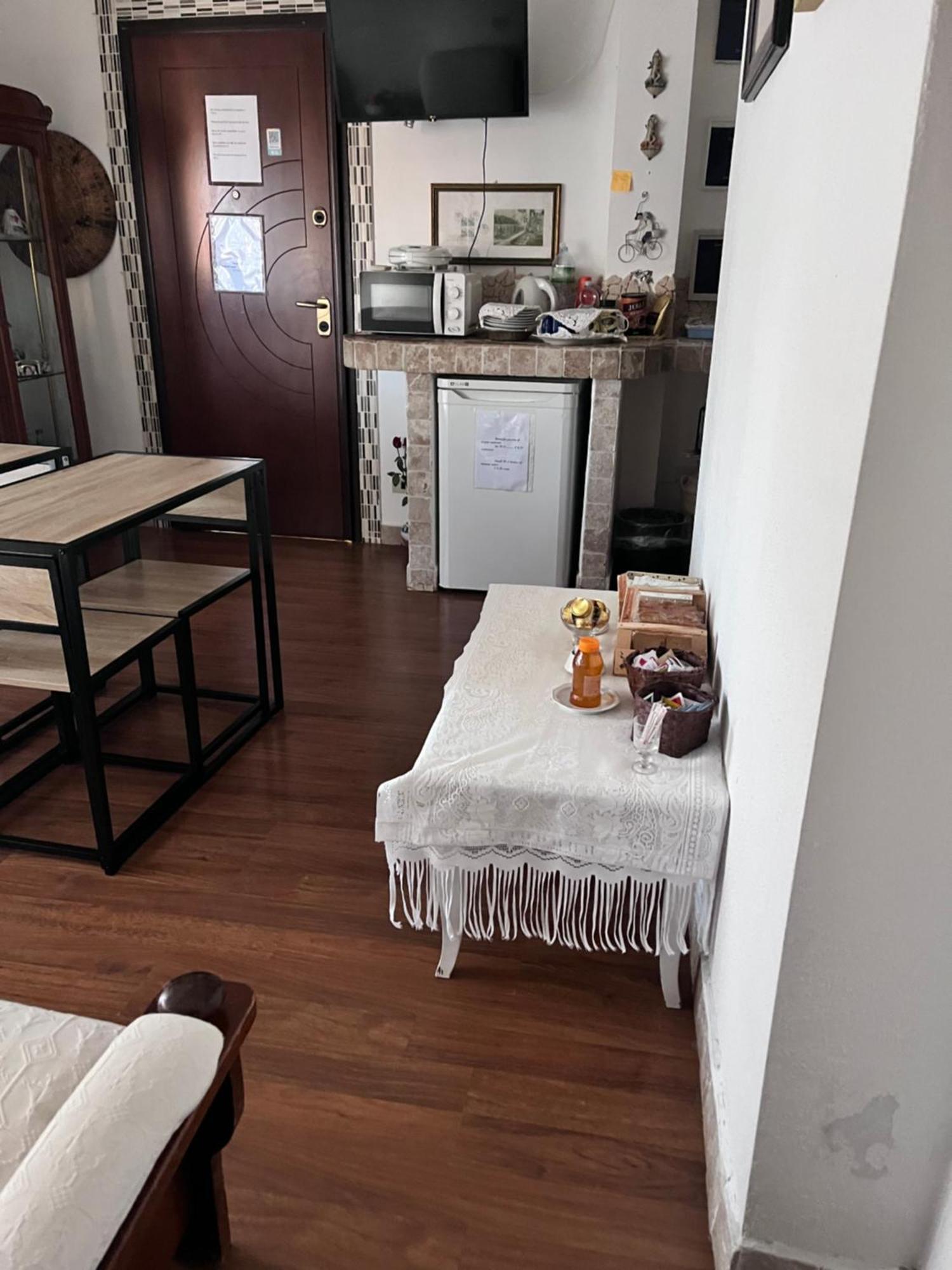 Da Adriana Guesthouse سانتا تيريزا غالّورا المظهر الخارجي الصورة